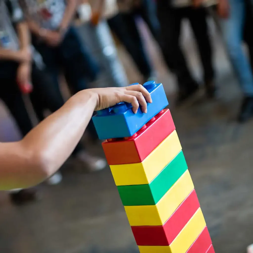 Teambuilding activities for large scale events