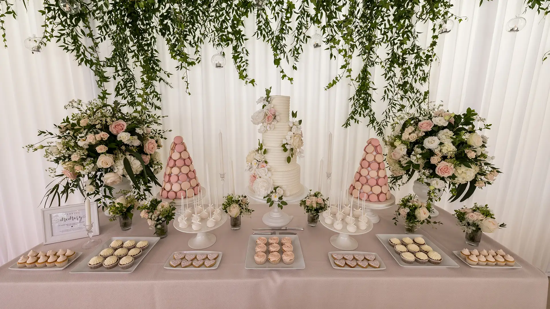 Wedding desert table