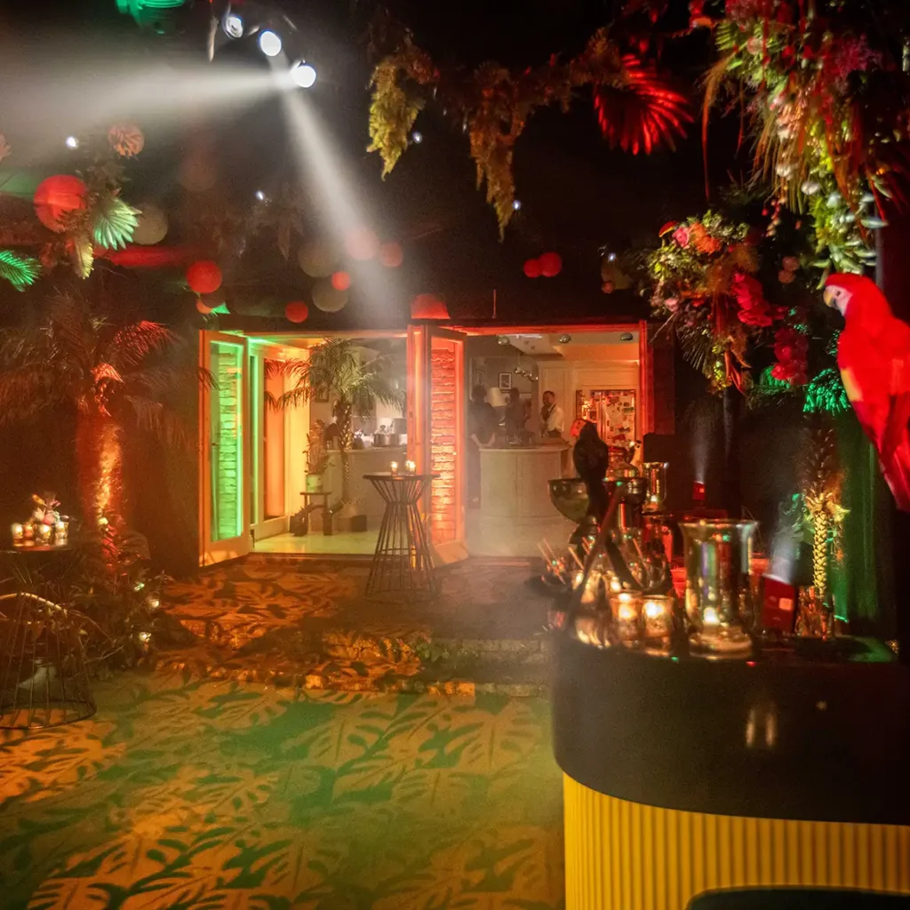 Tropical lighting scheme