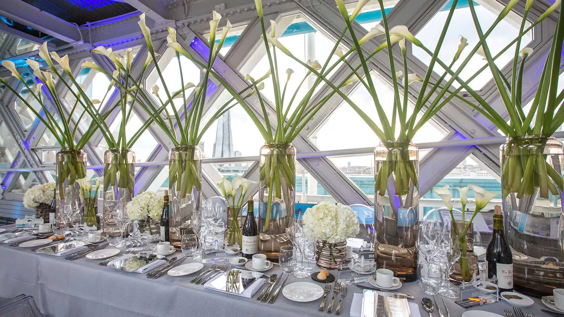Luxury incentive dinner party Tower Bridge