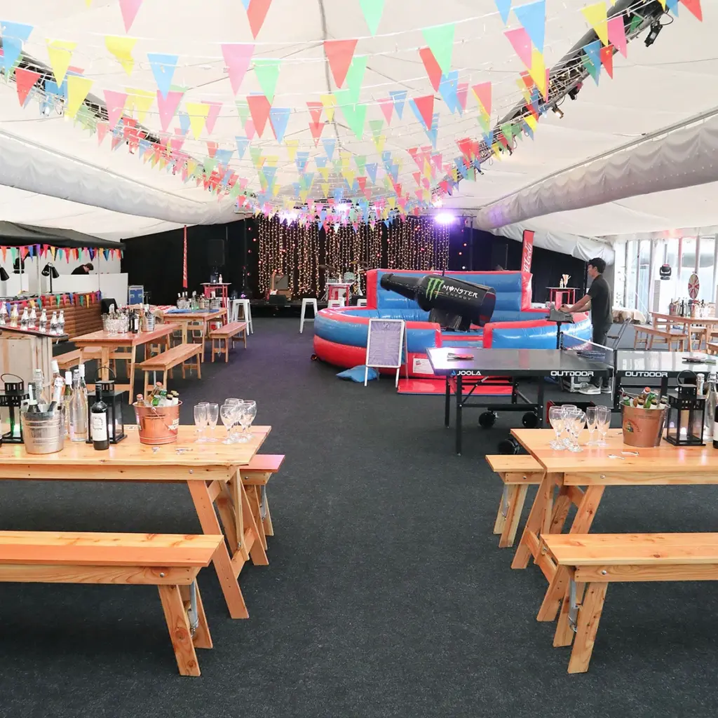 Brit-pop dressed marquee